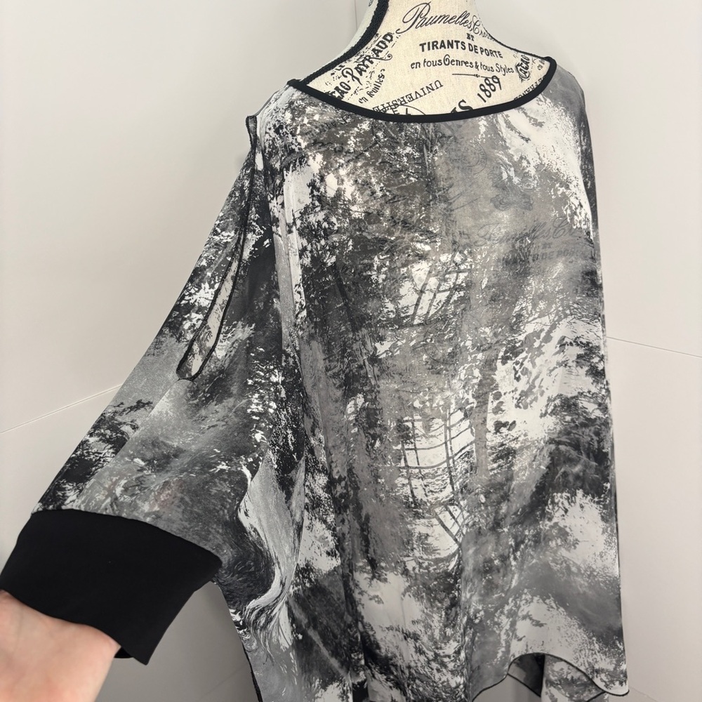 Aldila Sheer Tunic Top One Size Coverup Art Piece Women's Peek-a-Boo Sleeves